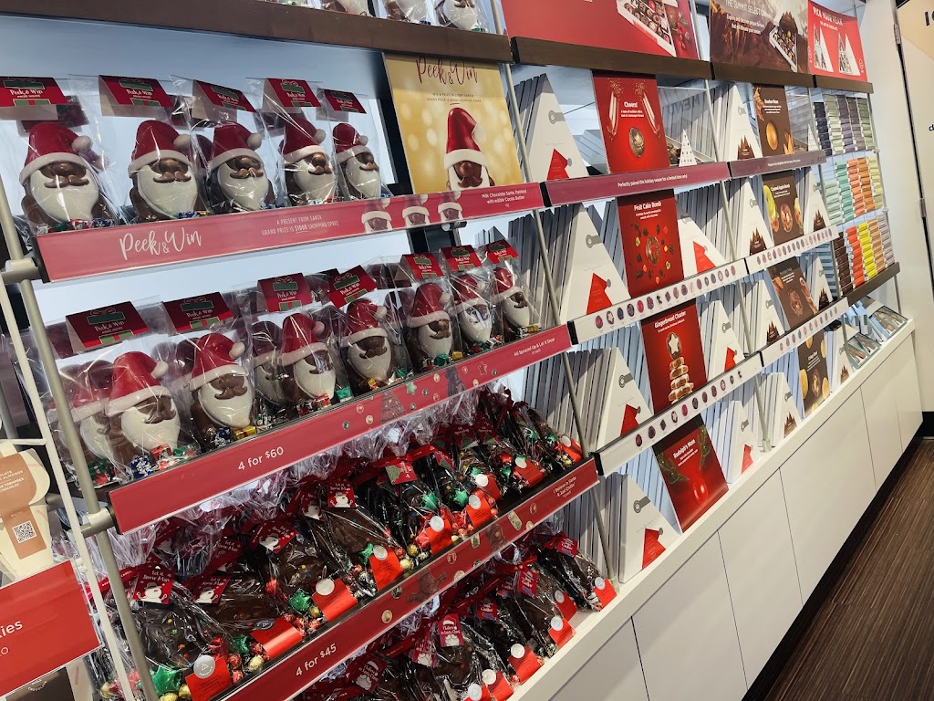 Rocky Mtn Chocolate | 3115 Edgemont Blvd, North Vancouver, BC V7R 2N7, Canada | Phone: (604) 987-3611