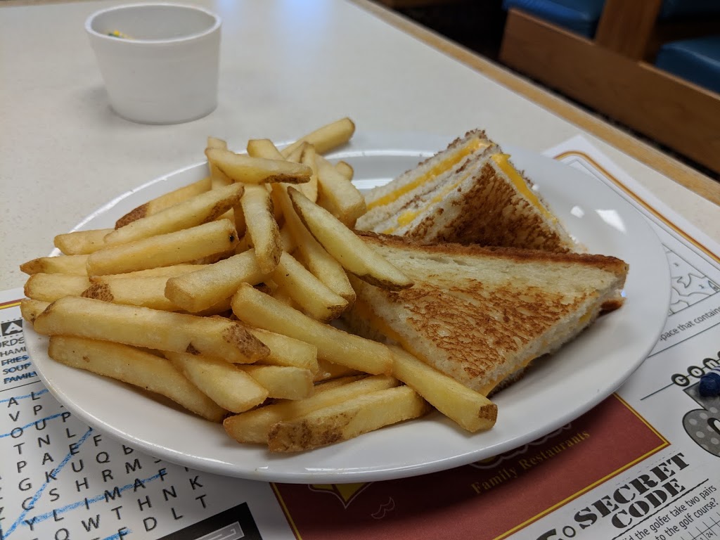Chicken Chef | 28 Centre St, Gimli, MB R0C 1B0, Canada | Phone: (204) 642-8588