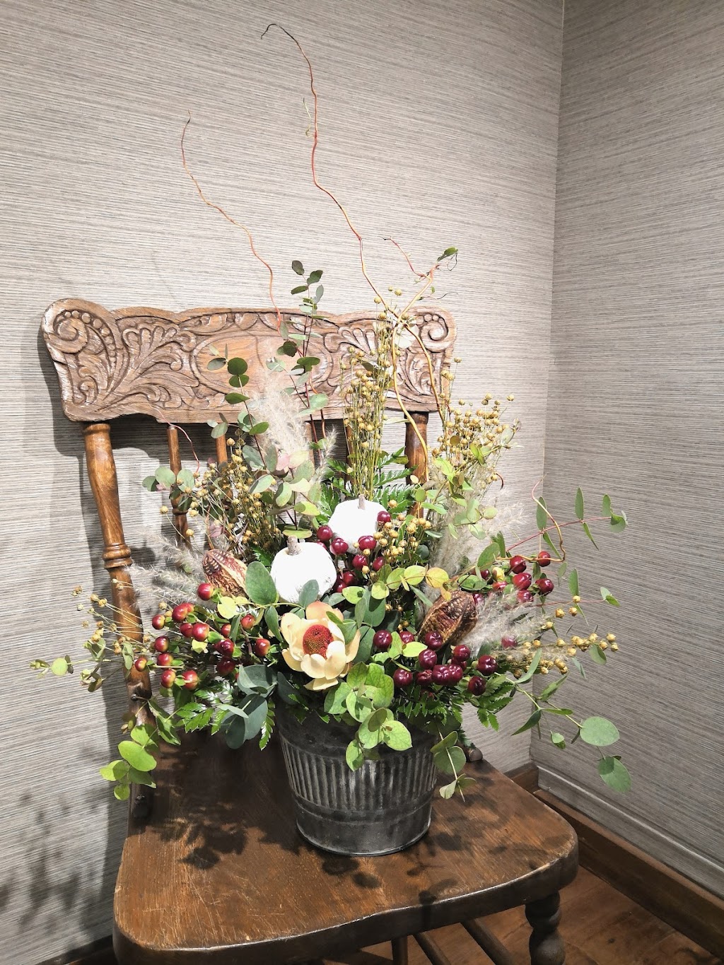 Listowel Florist and Gifts | 170 Wallace Ave N, Listowel, ON N4W 1K7, Canada | Phone: (519) 291-2040