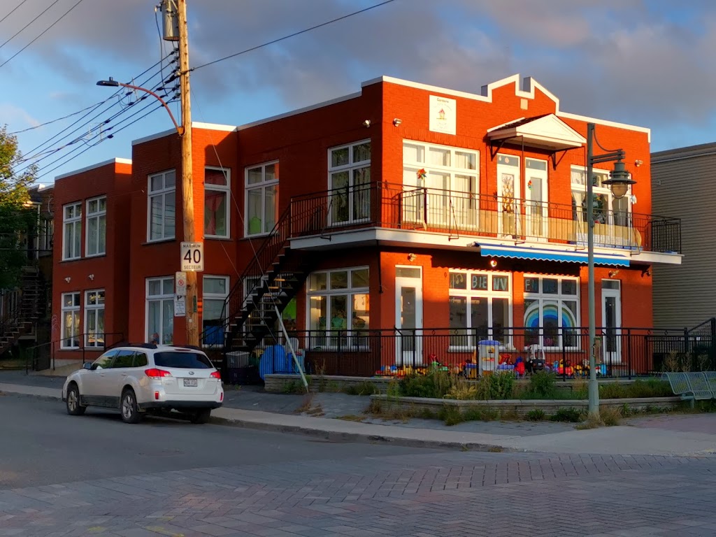 Garderie La Petite Academie Centrale | 7655 Rue Centrale, LaSalle, QC H8P 1L2, Canada | Phone: (514) 364-5554