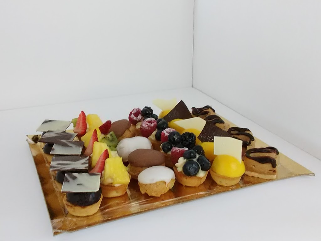 Oliviers Breads Bakery | 12 King Edward St #101, Coquitlam, BC V3K 4S8, Canada | Phone: (778) 285-8662