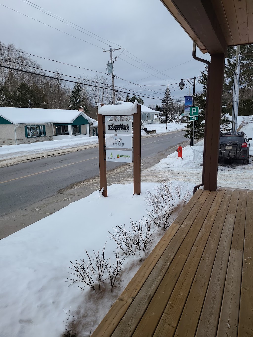 Tremblant Express | Chem. du Village, Mont-Tremblant, QC J8E 1K4, Canada | Phone: (819) 425-7875