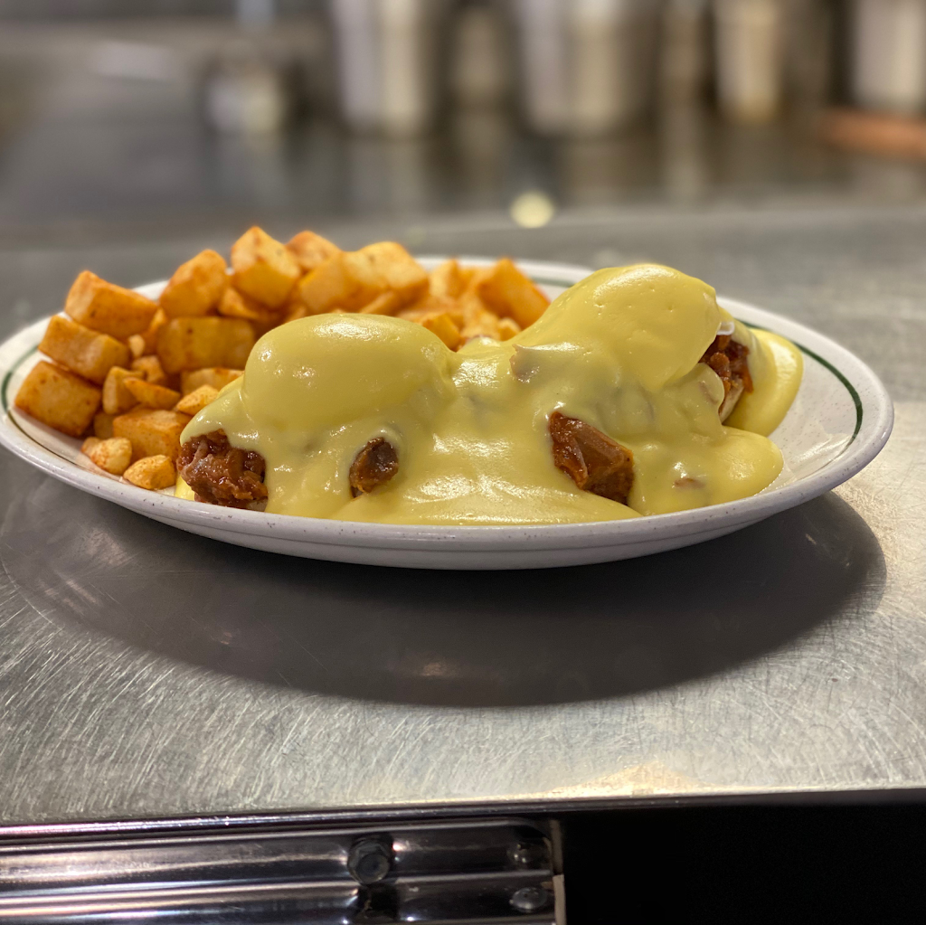 Northway Restaurant | 205 N Front St, Belleville, ON K8P 3C3, Canada | Phone: (613) 962-7119