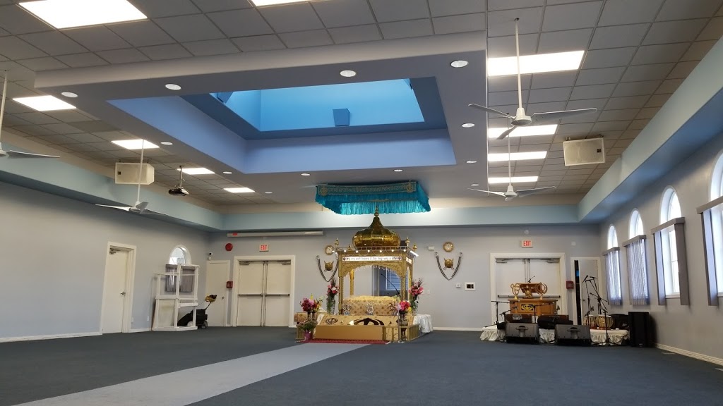 Gurudwara | 220 Davie Rd, Kelowna, BC V1X 3Y7, Canada
