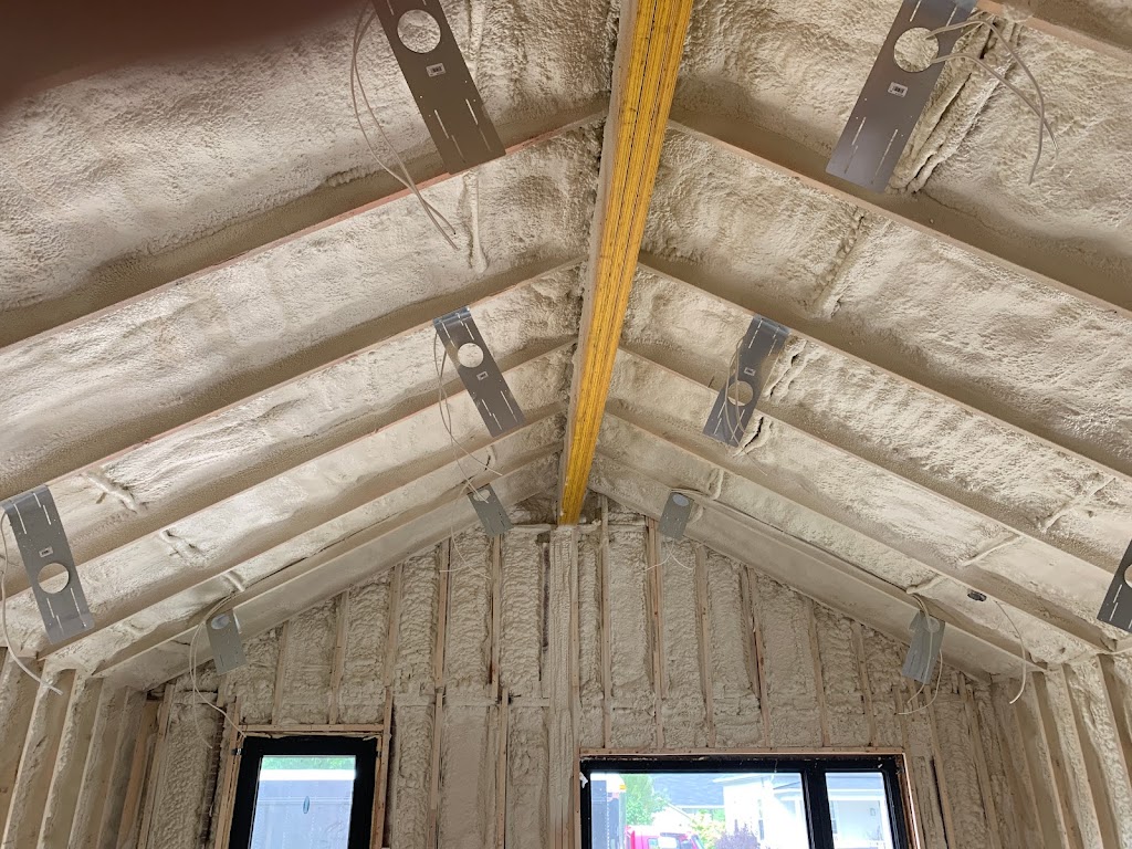Master pro insulation | 16072 Shaws Creek Rd, Terra Cotta, ON L7C 1V7, Canada | Phone: (647) 882-3066