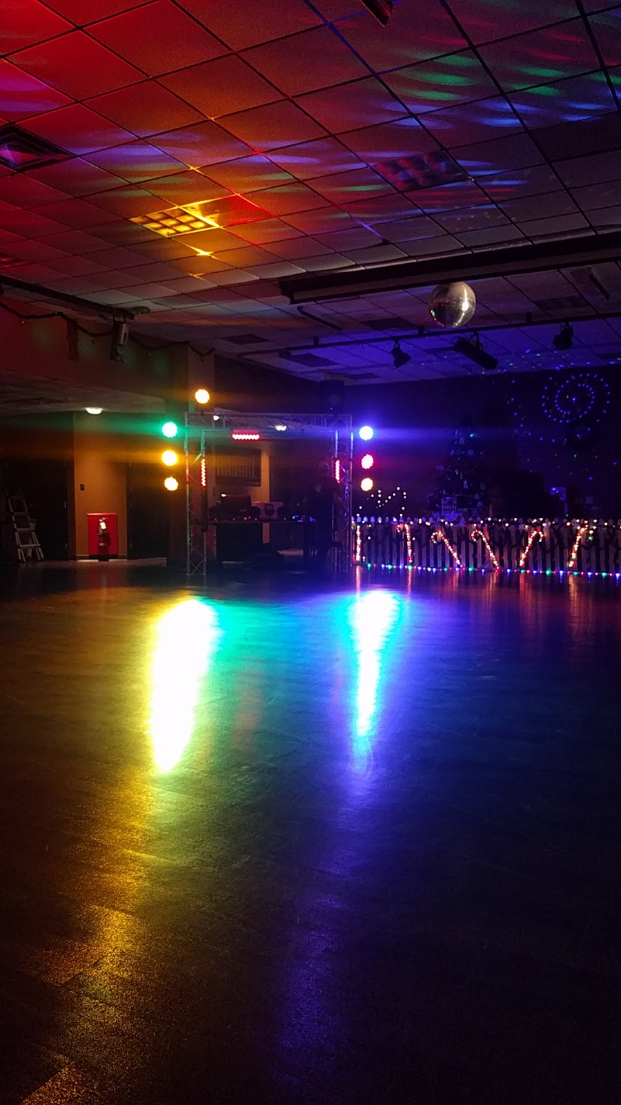 Earl of Bessborough Social House | 106 Yukon Annex, Trenton, ON K8V 5P5, Canada | Phone: (613) 392-2811
