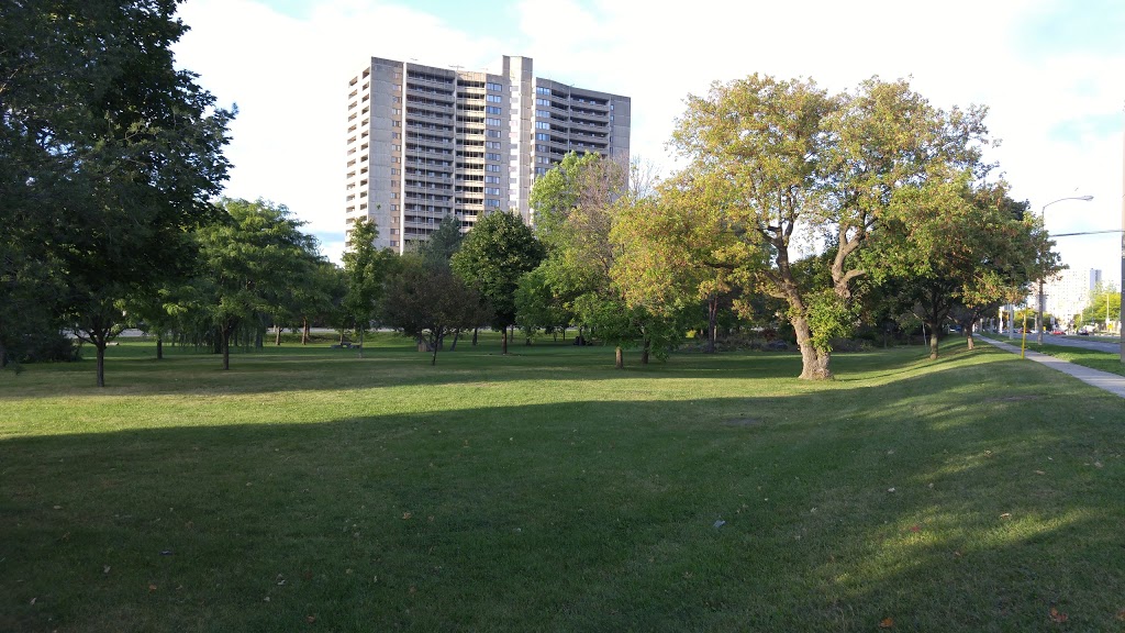 Jill Brown Park | 2730 Carling Ave, Ottawa, ON K2B 7J1, Canada