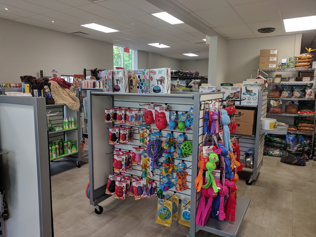 Boutique Woof Meow | 440 Boulevard Beaconsfield, Beaconsfield, QC H9W 4B9, Canada | Phone: (514) 783-1020