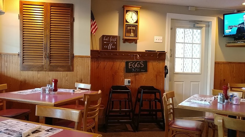 Iron Kettle Restaurant | 1009 Olean Rd, East Aurora, NY 14052, USA | Phone: (716) 652-5310