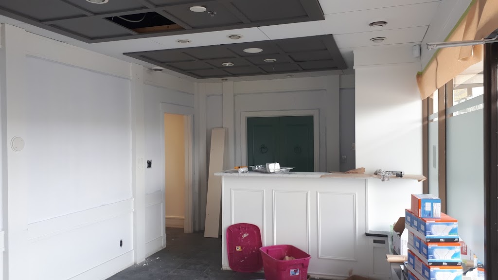Vertical Edge Painting | 16 Fairbank Rd, Red Deer, AB T4N 4X7, Canada | Phone: (587) 679-0611