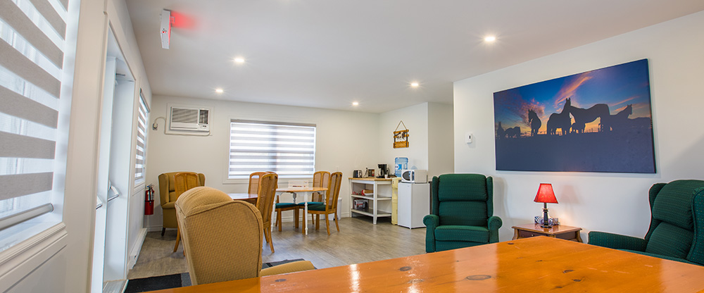 Motel Cowboy Express | 485 QC-159, Proulxville, QC G0X 2B0, Canada | Phone: (418) 365-1699