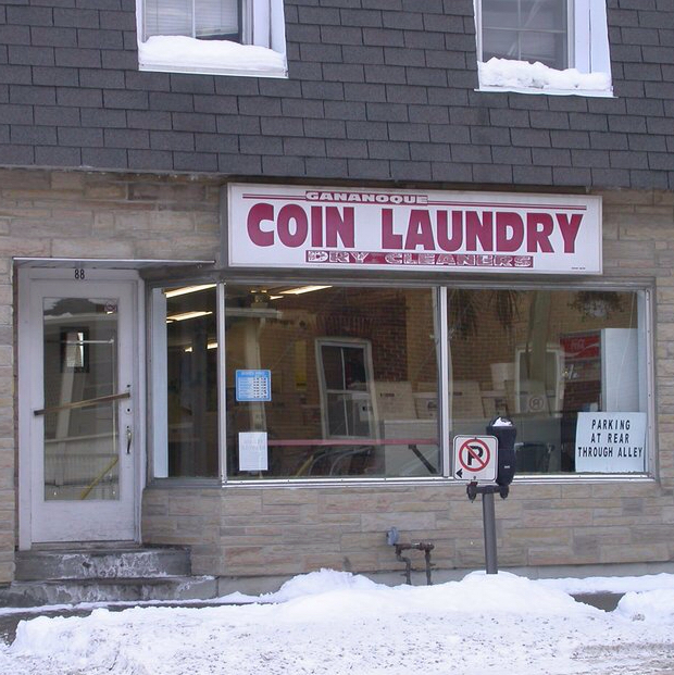 Gananoque Coin Laundry | 88 Charles St N, Gananoque, ON K7G 1T7, Canada | Phone: (613) 382-5720