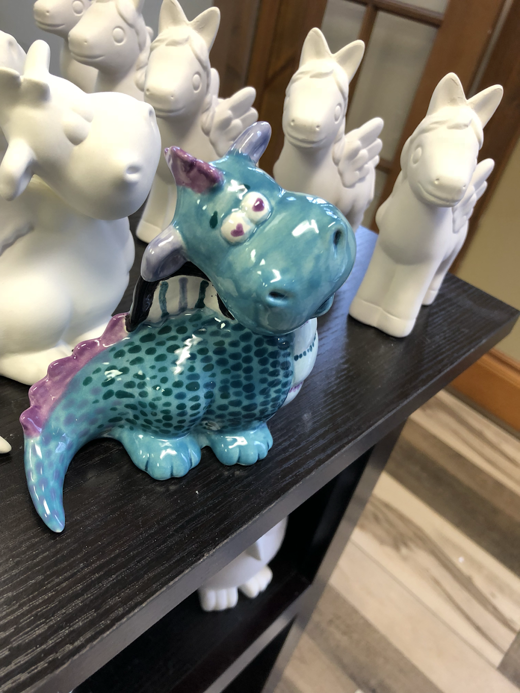 Painted Mug Cafe | 2057 Victoria St N #1, Breslau, ON N0B 1M0, Canada | Phone: (519) 213-2233