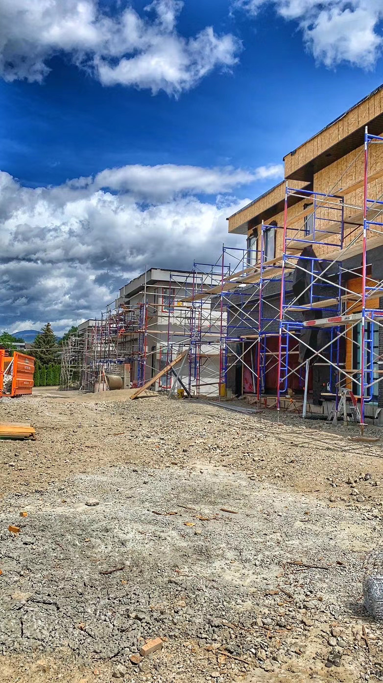 Min Yong Renovation 闽融房屋装修维修 | 4837 Gilpin Ct, Burnaby, BC V5G 3A2, Canada | Phone: (604) 657-7367