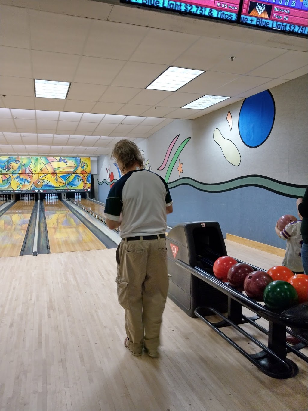 Rapids Bowling Center | 9524 Niagara Falls Blvd, Niagara Falls, NY 14304, USA | Phone: (716) 297-2500