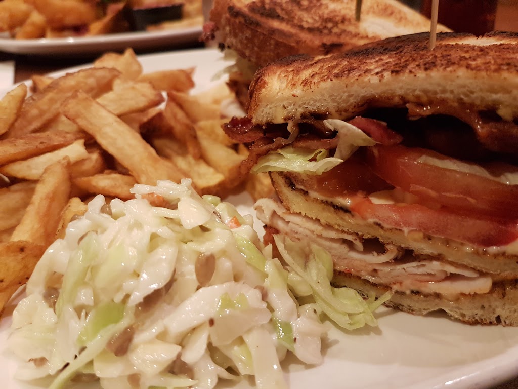 White Spot, Kerrisdale | 5367 West Blvd, Vancouver, BC V6M 3W4, Canada | Phone: (604) 266-1288