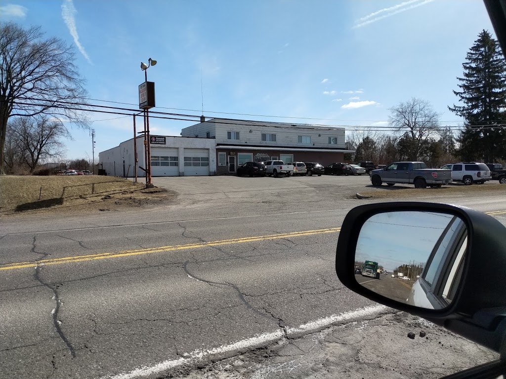 Wallace Service Centre Ltd | 5217 Bank St, Gloucester, ON K1X 1H2, Canada | Phone: (613) 822-6180