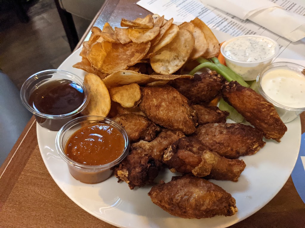 The Swan: A Firkin Pub | 2205 Bloor St W, Toronto, ON M6S 1N5, Canada | Phone: (416) 767-9222