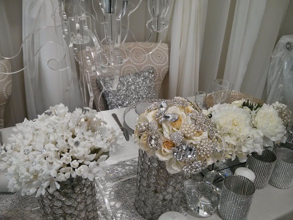 Wedding Wows | 5775 Atlantic Dr, Mississauga, ON L4W 4L4, Canada | Phone: (416) 721-5897