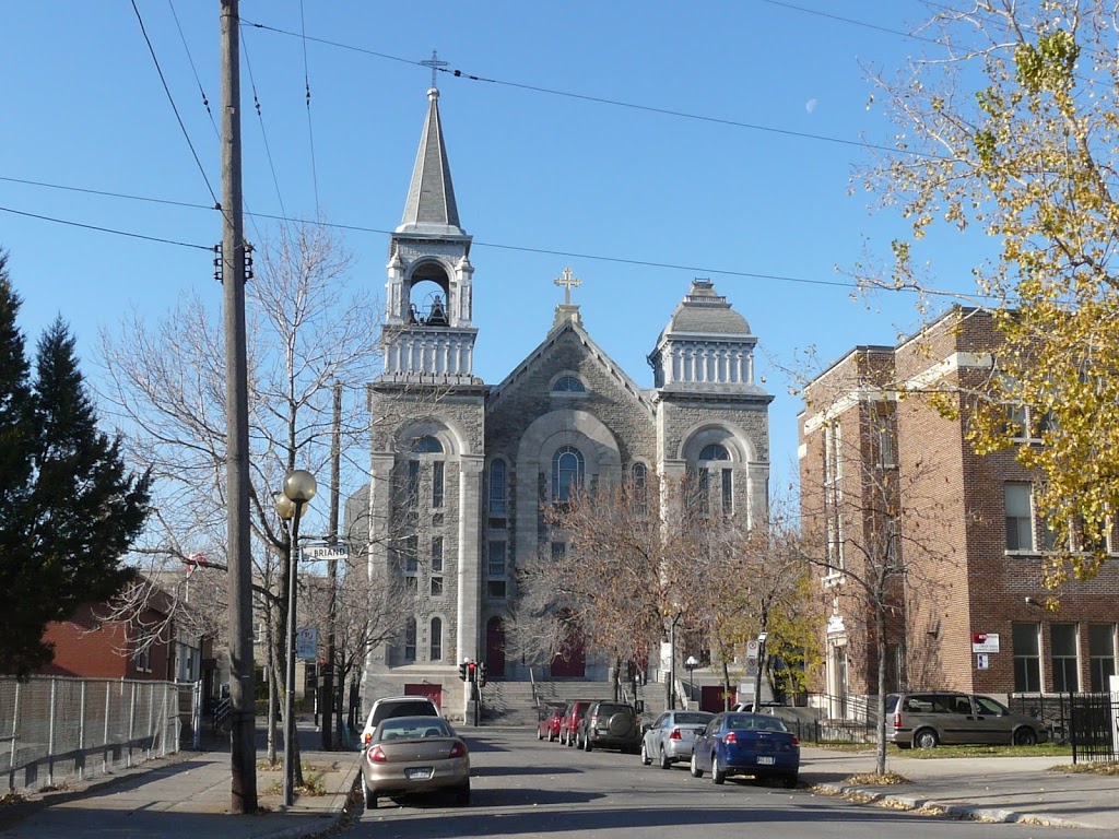 Notre-Dame-du-Perpétuel-Secours | 5959 Boulevard Monk, Montréal, QC H4E 3H5, Canada | Phone: (514) 767-5368
