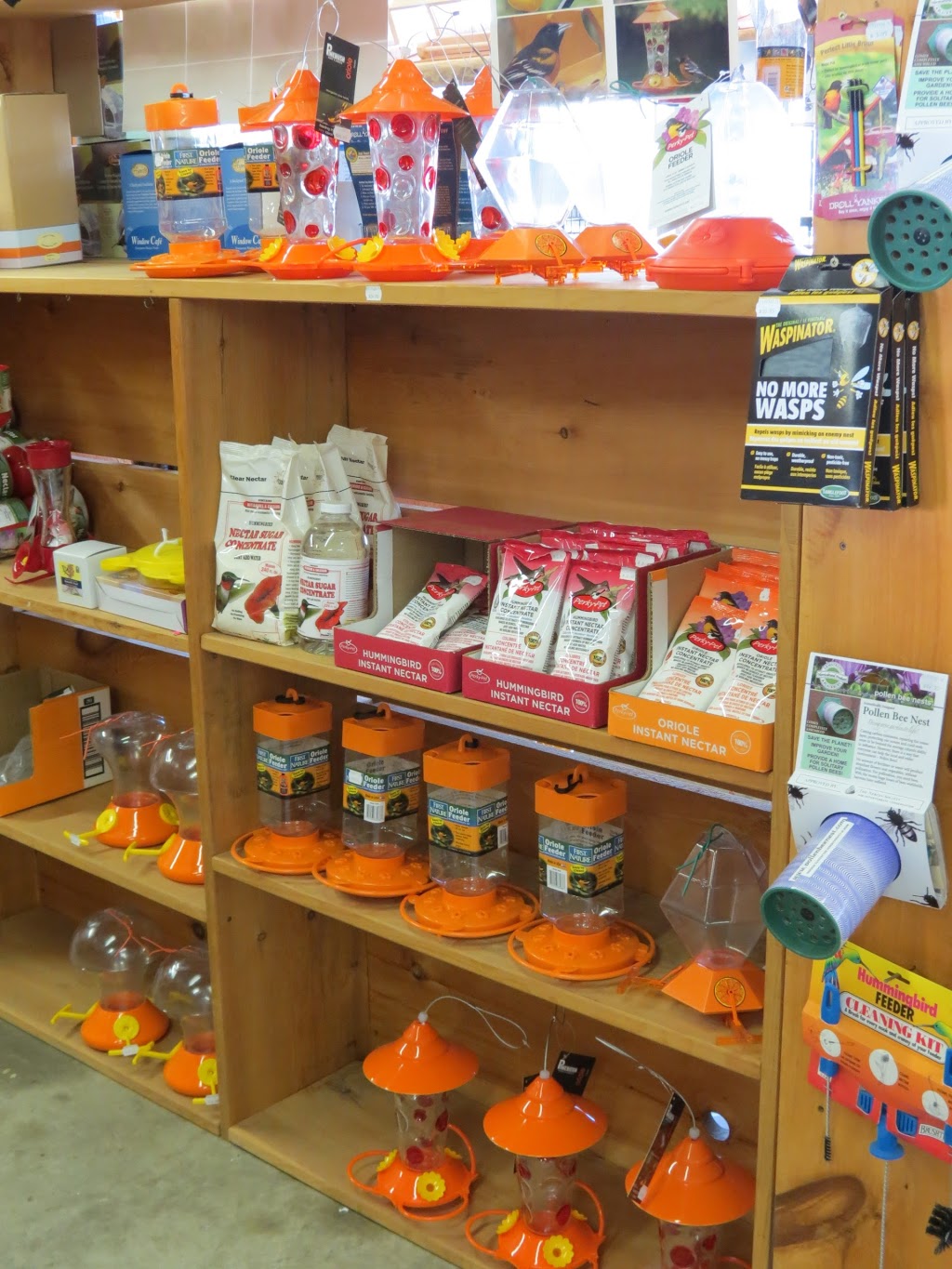 Hyde Park Feed & Country Store | 1830 Gainsborough Rd, RR 41, London, ON N6H 5L2, Canada | Phone: (519) 471-6870