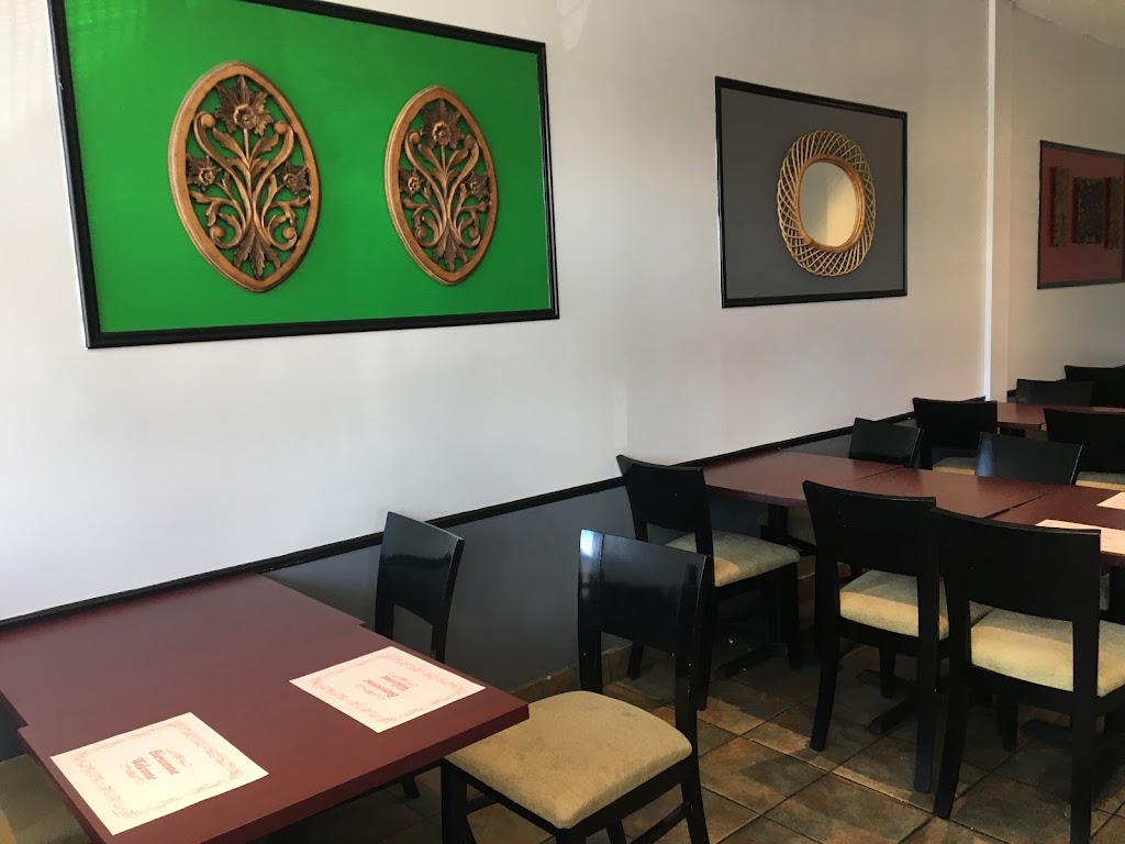 Pushap Restaurant | 4777 Bd des Sources, Pierrefonds - Roxboro, QC H8Y 3C6, Canada | Phone: (514) 683-0105