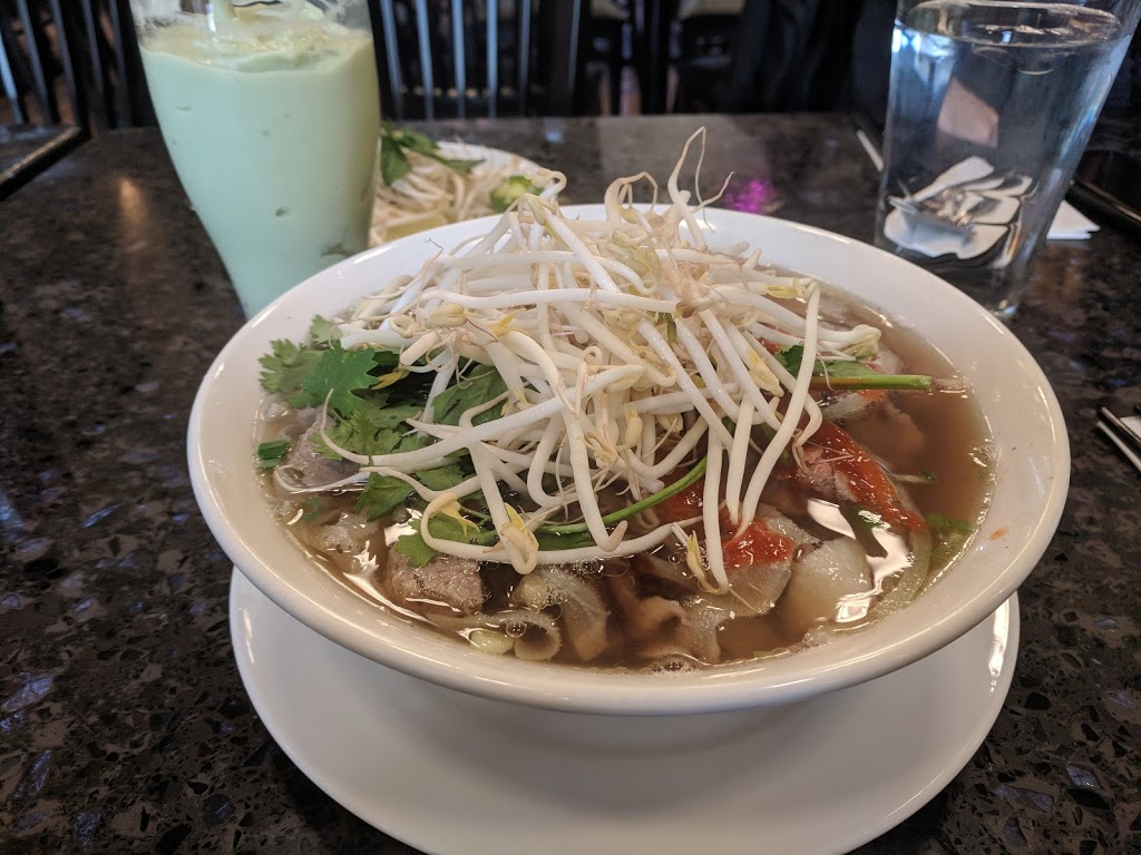 Mais Kitchen Vietnamese Cuisine | 80-3230 Preston Ave S, Saskatoon, SK S7T 0Y5, Canada | Phone: (306) 952-4499