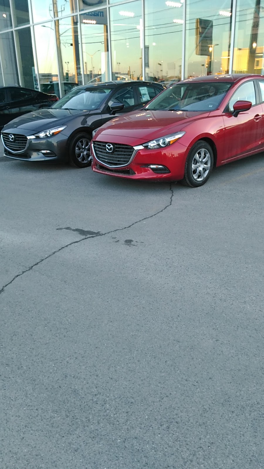 Argus Mazda Gatineau | 961 Boulevard Saint-Joseph, Gatineau, QC J8Z 1W8, Canada | Phone: (819) 776-6700