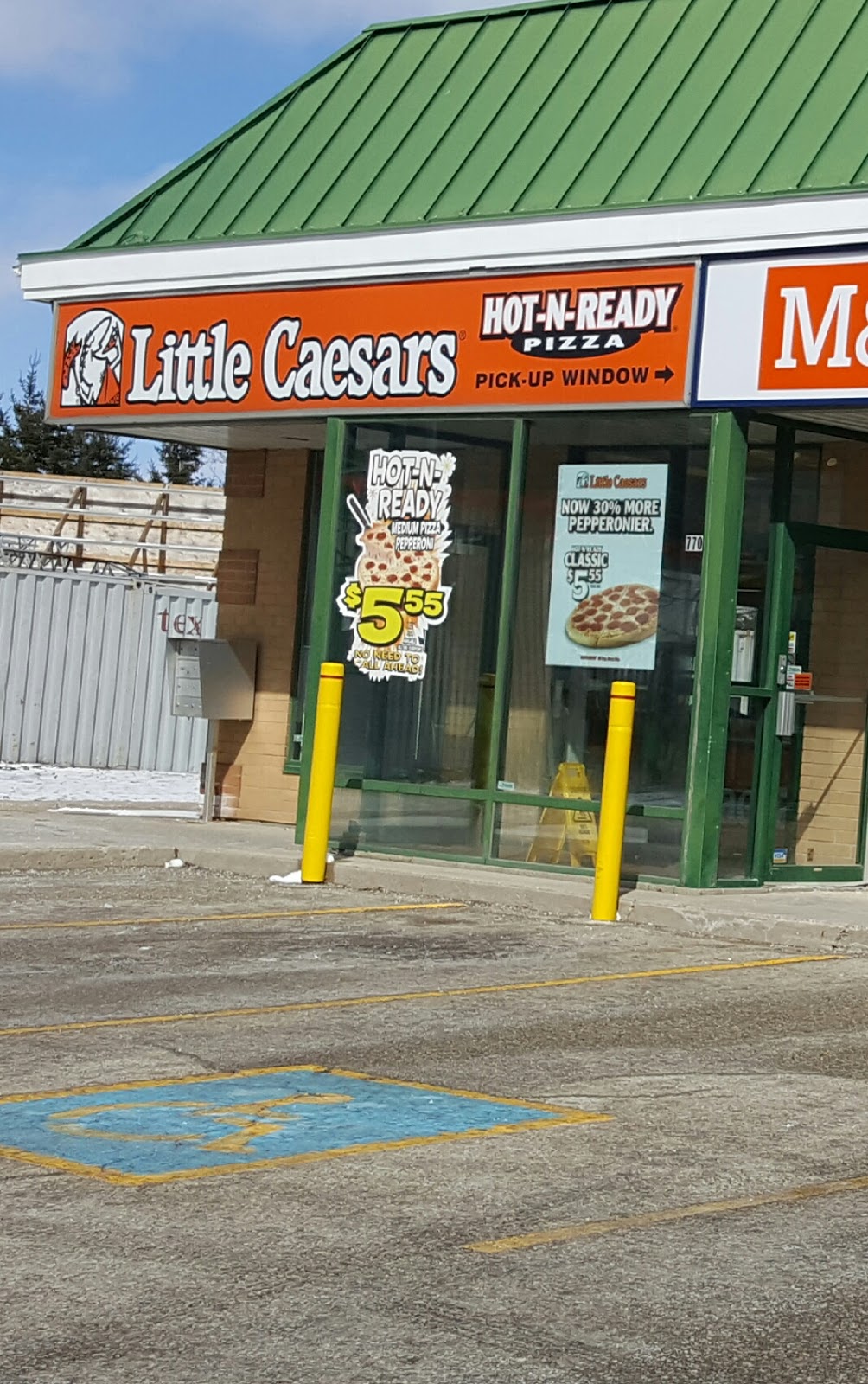 Little Caesars Pizza | 770 Tower St S #1, Fergus, ON N1M 2R3, Canada | Phone: (519) 843-2730