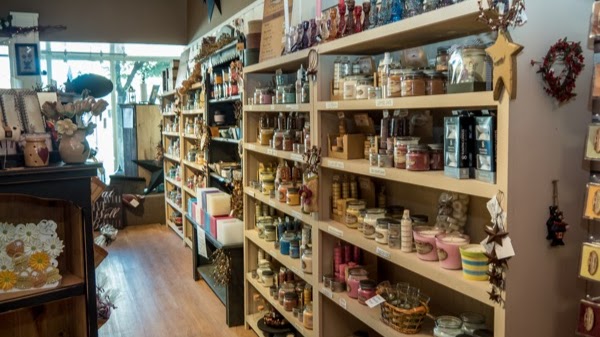 Candles With Care | 135 Mississaga St E, Orillia, ON L3V 1V6, Canada | Phone: (705) 325-5520