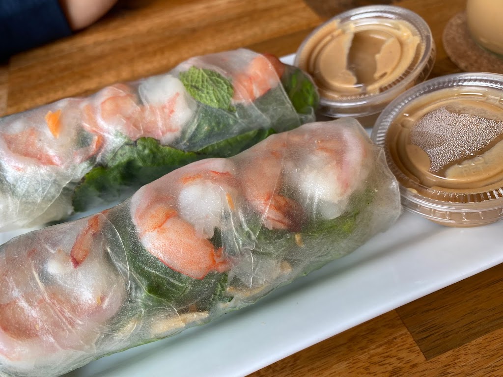 TT Café | 5544 Rue Saint-Patrick, Montréal, QC H4E 0A1, Canada | Phone: (514) 978-6888