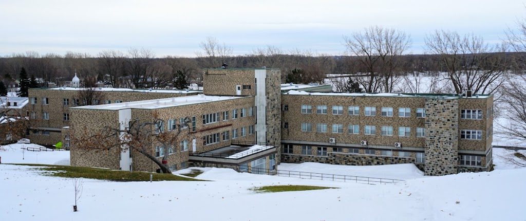Manoir DYouville | 498 Boulevard DYouville, Châteauguay, QC J6J 5T9, Canada | Phone: (450) 692-8291