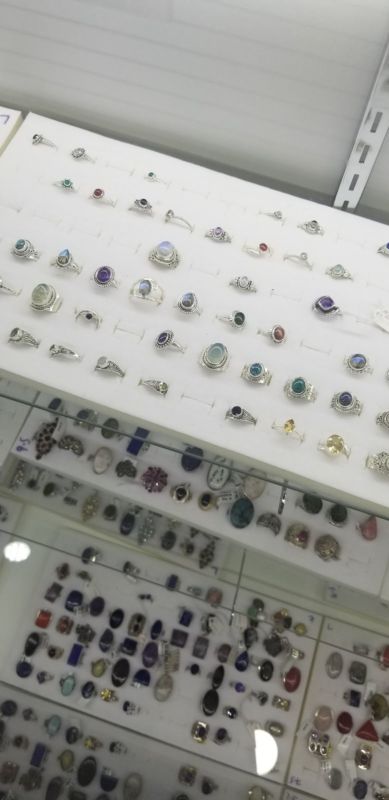 Trishna Rock & Gems | 4567 Lougheed Hwy. Unit 33A, Burnaby, BC V5C 3Z6, Canada | Phone: (778) 836-7000