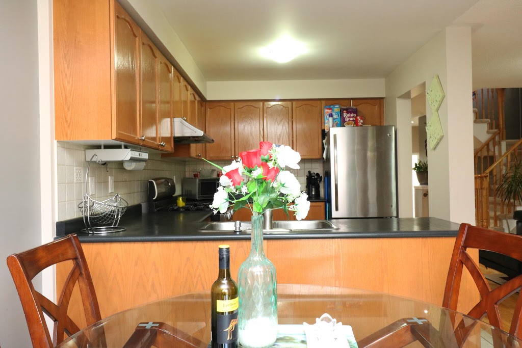 Pardeep Grewal | 49 Trailside Walk, Brampton, ON L6S 6H6, Canada | Phone: (416) 895-5700