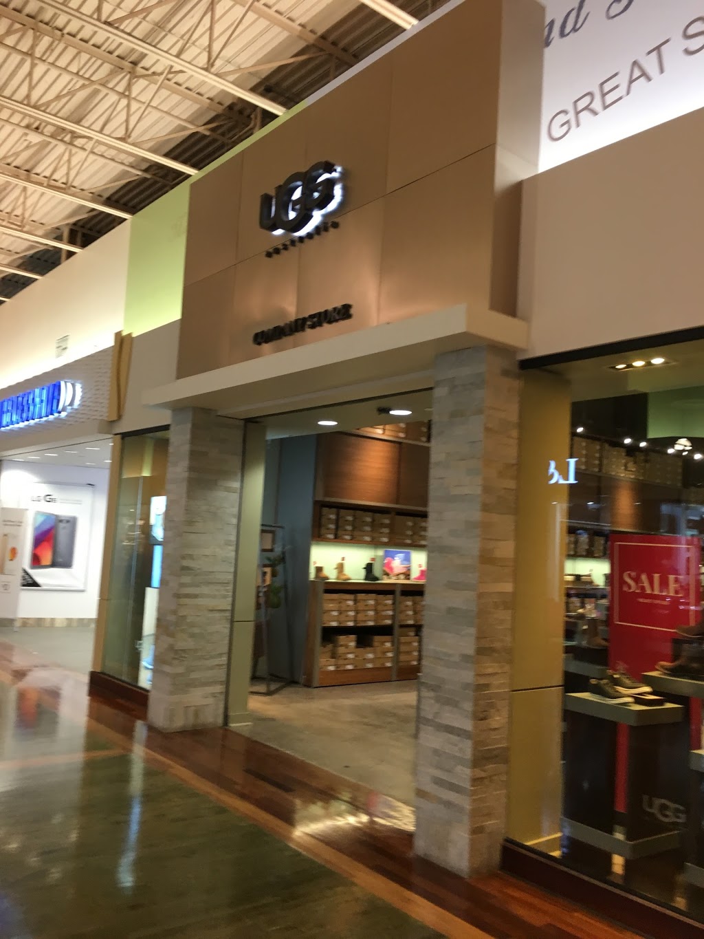 ugg outlet store near me
