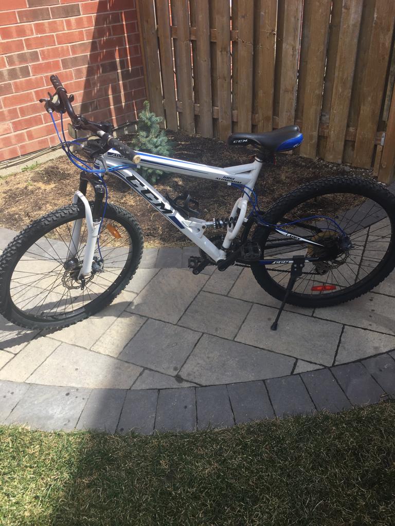 Stuntys Bikes & Repairs | Panda Square, Scarborough, ON M1B 6G4, Canada | Phone: (437) 230-1527