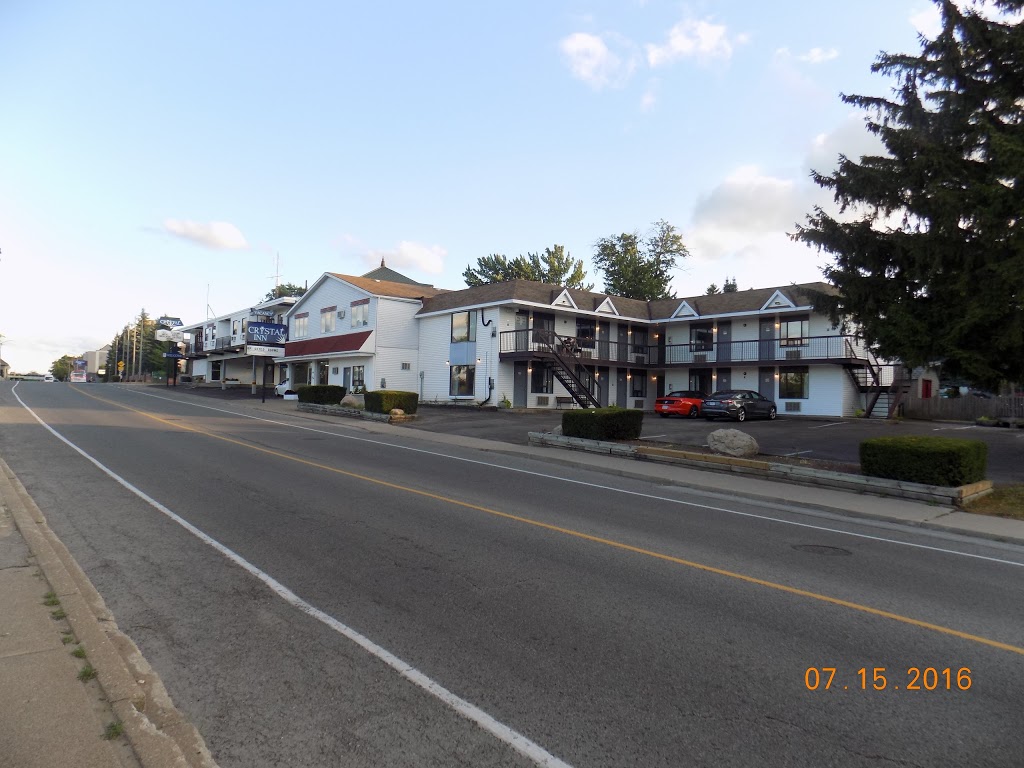 The Crystal Inn | 4249 River Rd, Niagara Falls, ON L2E 3E7, Canada | Phone: (905) 354-9444