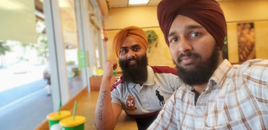 Subway | 333 Brooksbank Ave #130, North Vancouver, BC V7J 3S8, Canada | Phone: (604) 990-8958