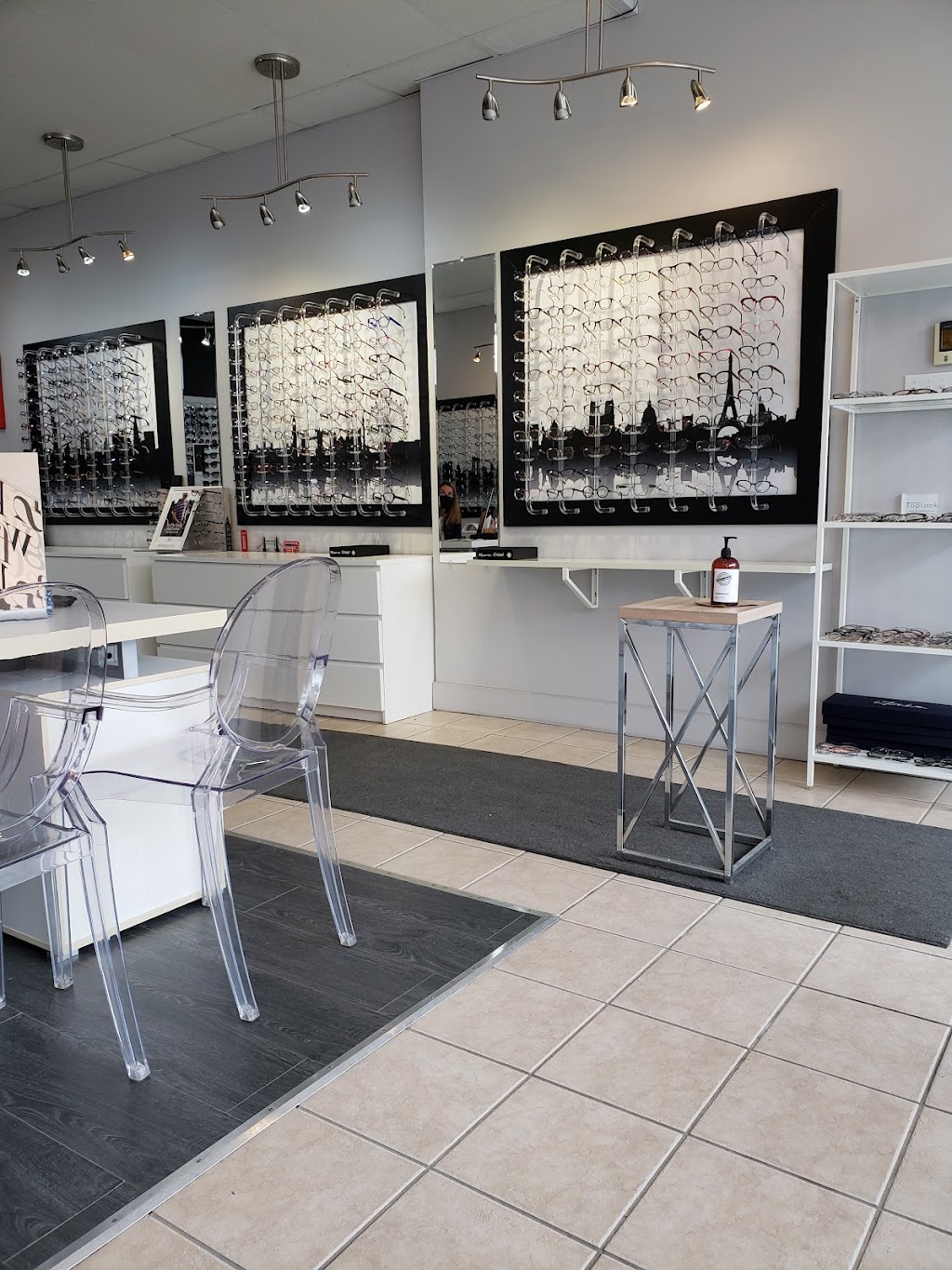 Tétreault Isaïa Opticiens - Granby | 388 Rue Principale, Granby, QC J2G 2W6, Canada | Phone: (450) 378-6954