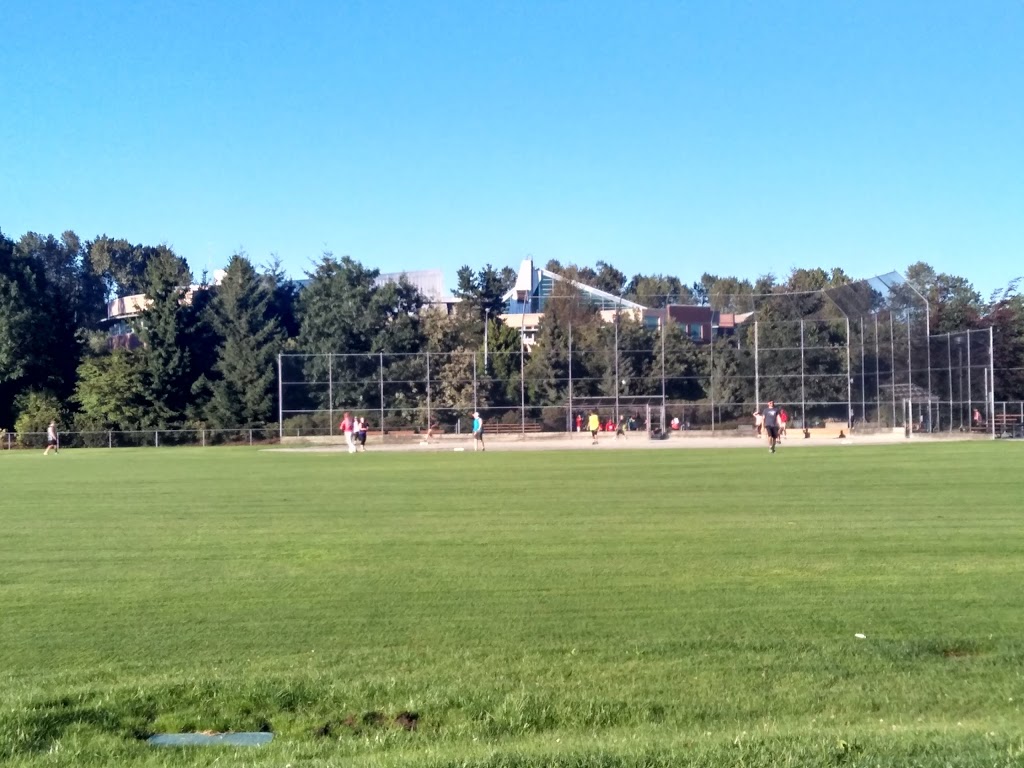 Terry Hughes Park | 8 8th Ave, New Westminster, BC V3L, Canada | Phone: (604) 521-3711