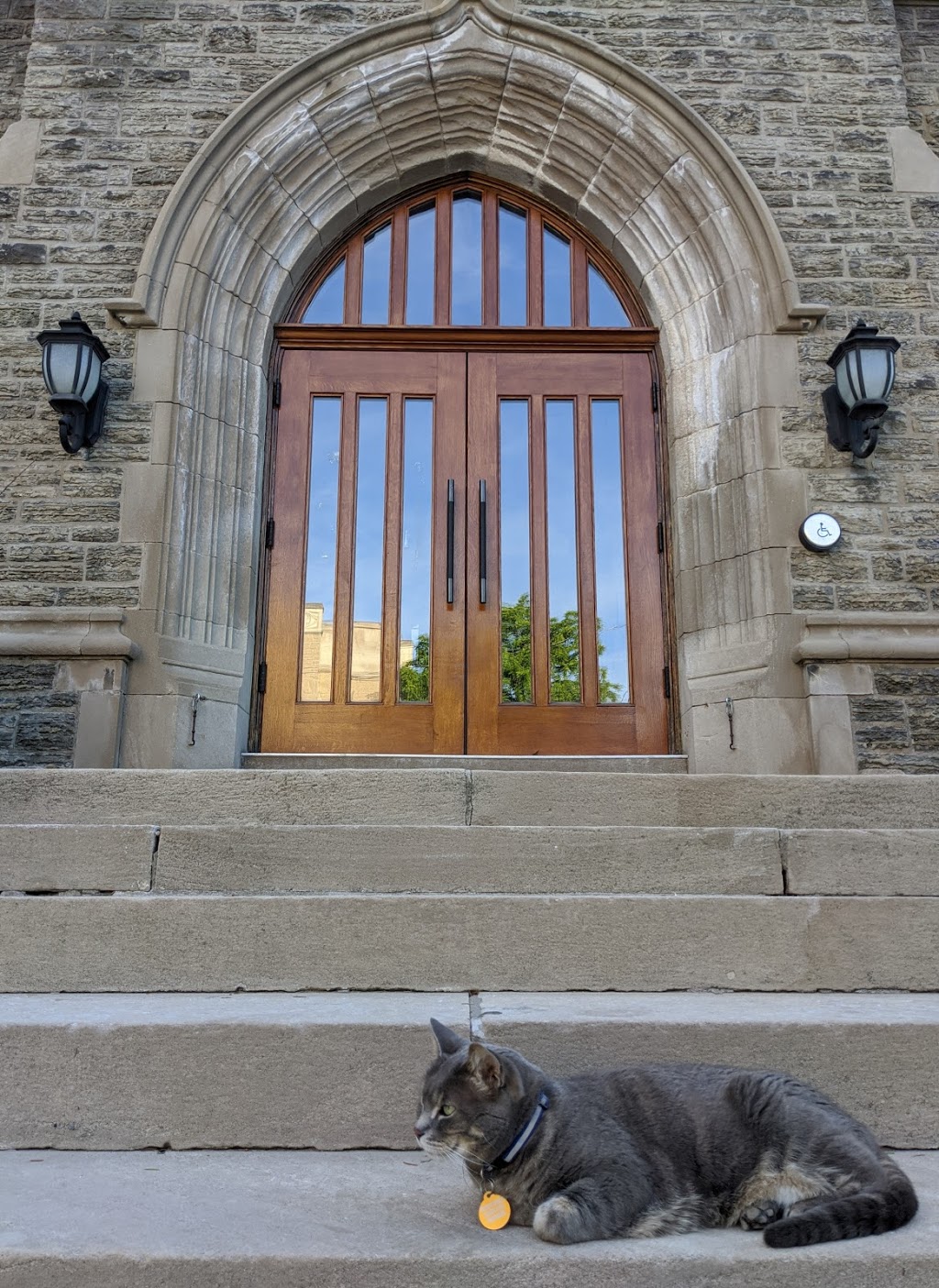 Christ Church Deer Park (Anglican) | 1570 Yonge St, Toronto, ON M4T 1Z8, Canada | Phone: (416) 920-5211