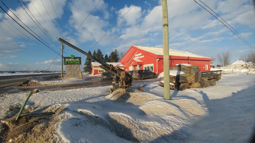 On the General Army Surplus | 2305 Boulevard Barrette, Lourdes-de-Joliette, QC J0K 1K0, Canada | Phone: (450) 752-0203