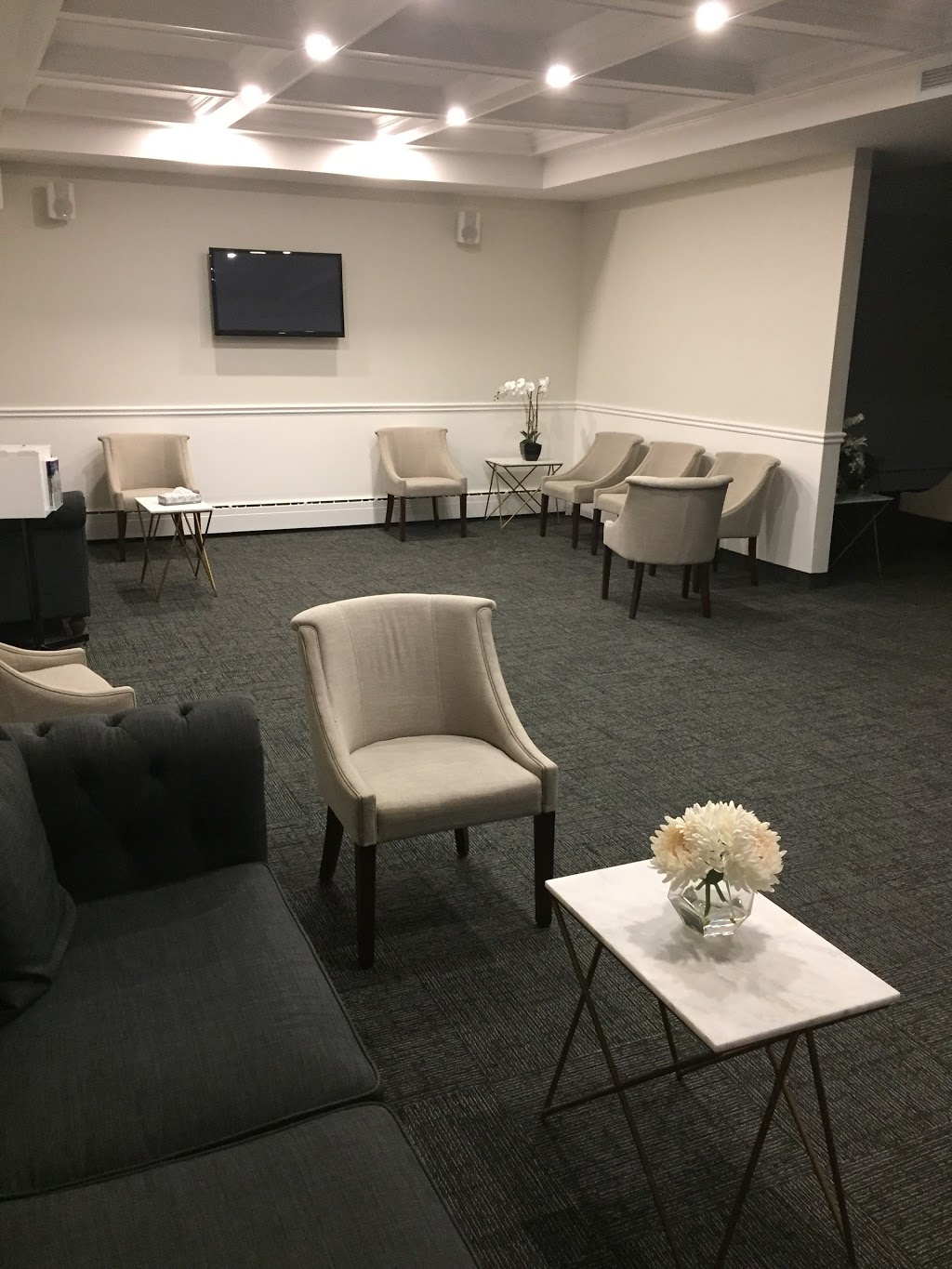 Complexe funéraire Claude LeSieur | 530 4e Rue, Saint-Jean-sur-Richelieu, QC J2X 3M6, Canada | Phone: (450) 346-6020