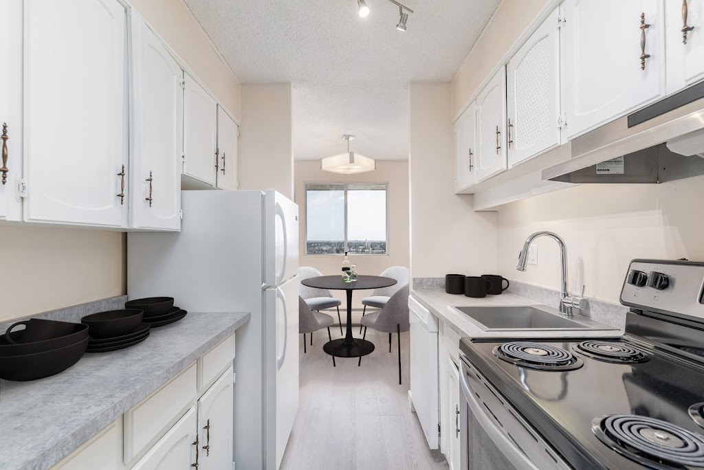 Lord Byron Towers & Townhouses | 1 Royal Rd NW, Edmonton, AB T6J 2E8, Canada | Phone: (780) 414-6217