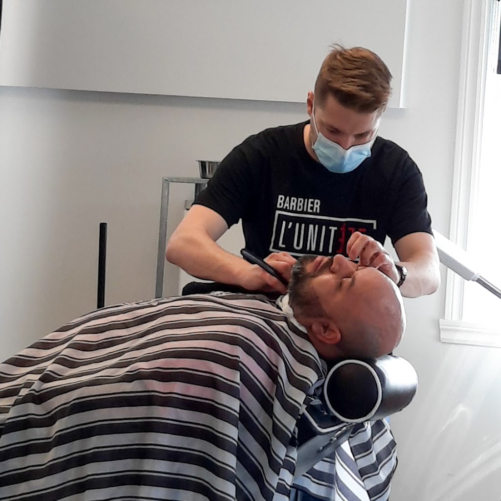 Barbier lunité335 | 403 Rue Saint-Isidore, Saint-Lin - Laurentides, QC J5M 2V1, Canada | Phone: (438) 882-6230
