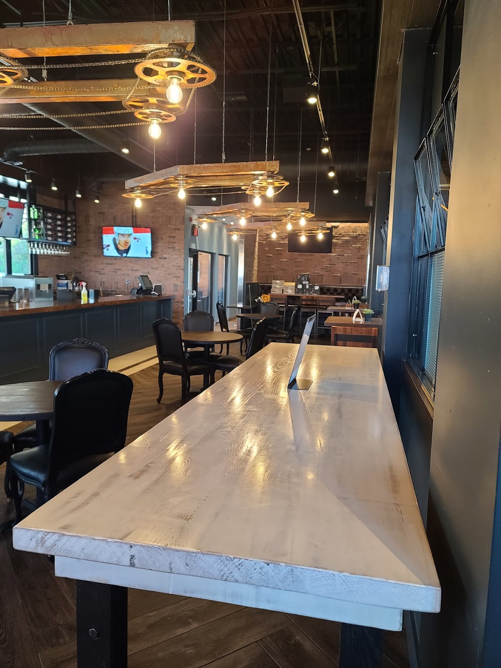 Milestones | 3529 Wyecroft Rd, Oakville, ON L6L 0B7, Canada | Phone: (905) 827-6955