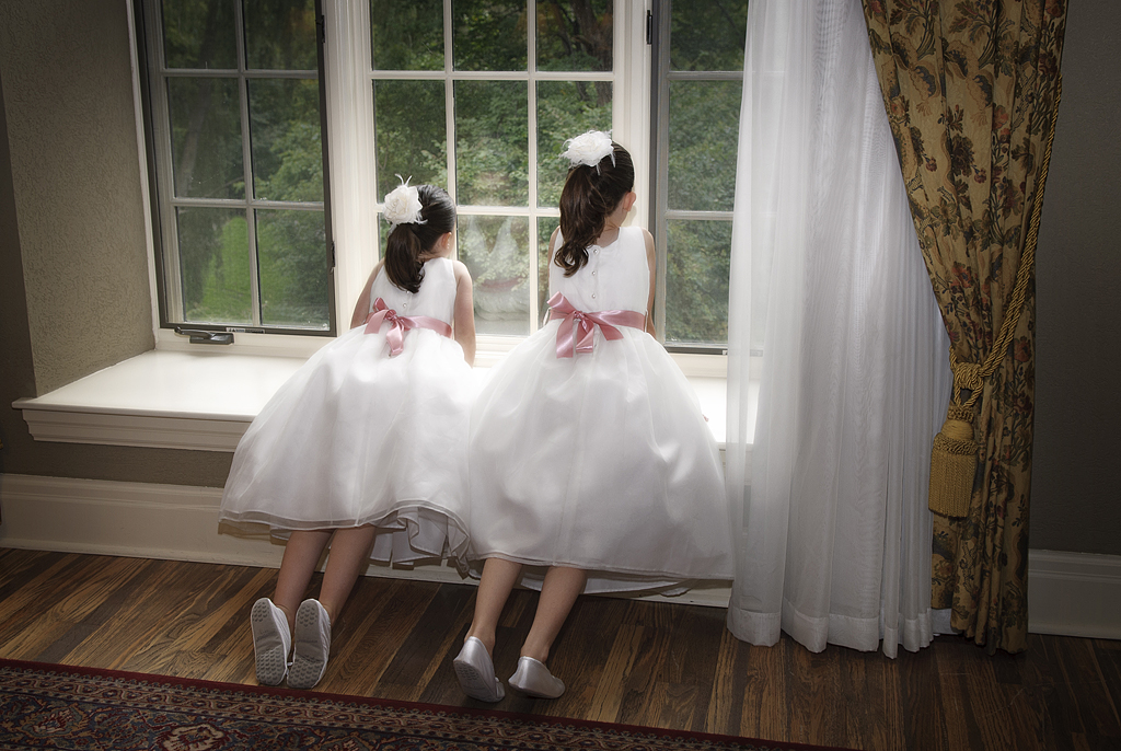 Creative Wedding Options | 49 Murrie St, Etobicoke, ON M8V 1X6, Canada | Phone: (416) 255-9977
