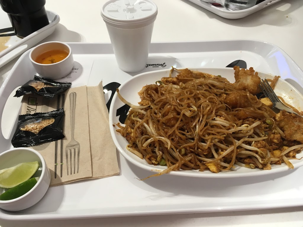 Thai Express | Galeries de la Capitale, 5401 Boulevard des Galeries, Québec, QC G2K 1N4, Canada | Phone: (418) 260-9797