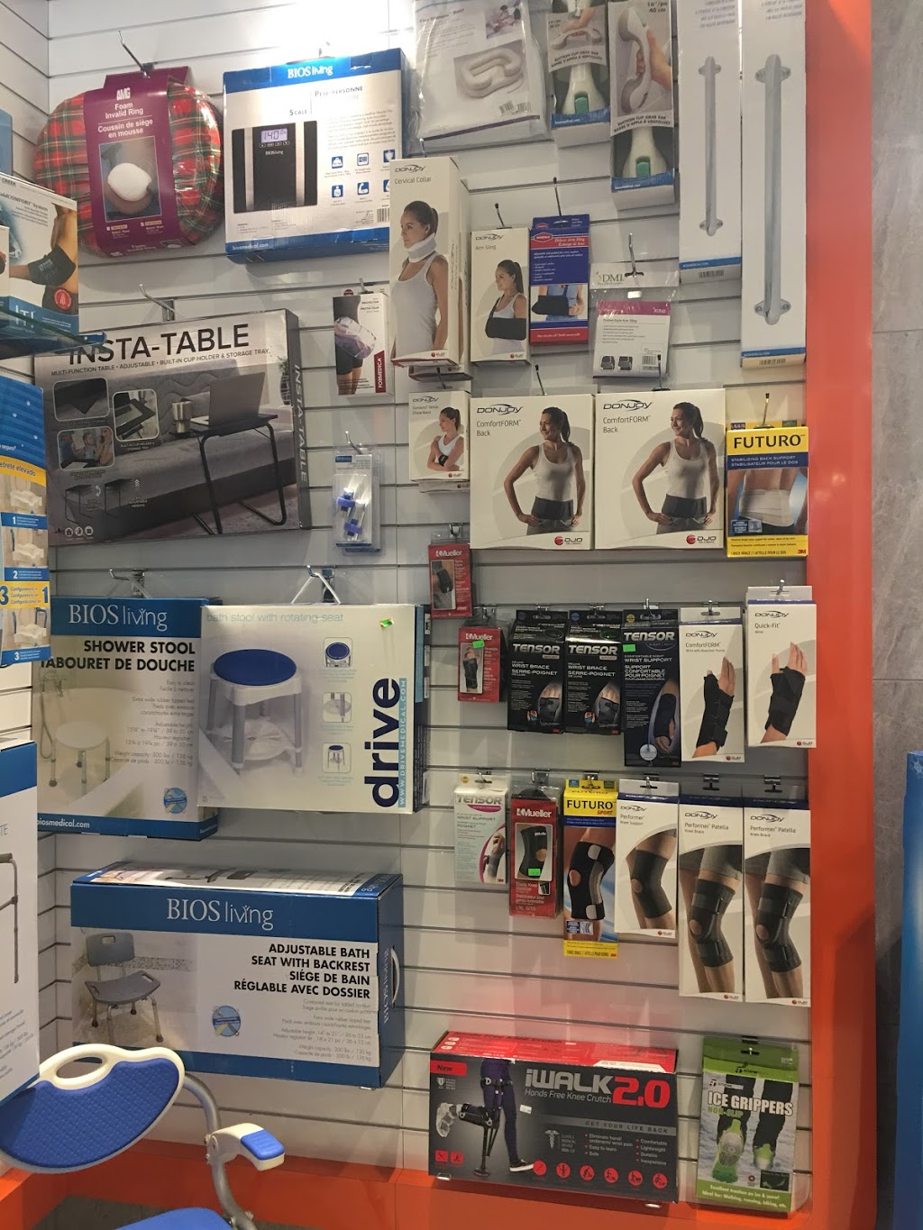 Goldencare Pharmacy-Burlington | 1230 North Shore Blvd E, Burlington, ON L7S 1W7, Canada | Phone: (905) 639-2222
