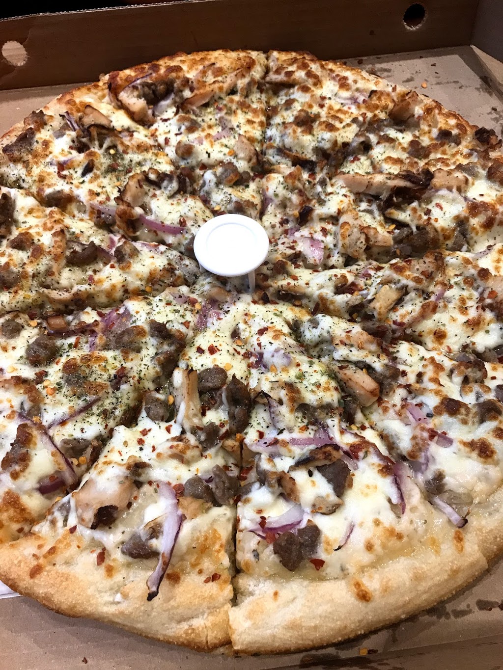 Pizza Pizza | 1740 Pembina Hwy, Winnipeg, MB R3T 2G2, Canada | Phone: (204) 957-1111